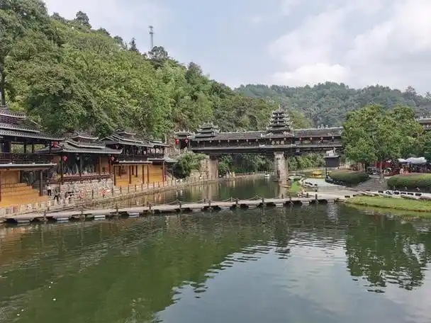 皇都侗文化村位于湖南省通道侗族自治县坪坦乡皇都村,是国家4a级旅游