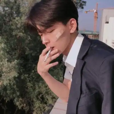 苏瓷:成熟个性男头(高冷 成熟 时_男生头像_我要个性网