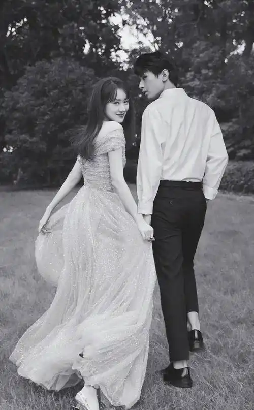 网友给成毅p的结婚证,粉丝:太有才了!_照片_真人_才华