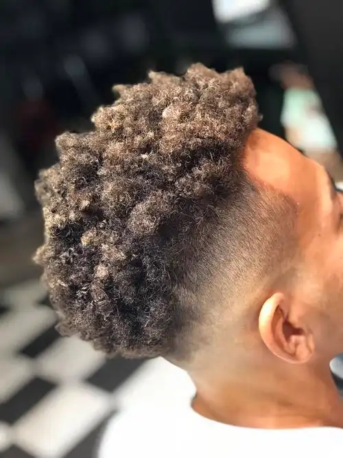 barber美式黑人烫 爆炸头 找模特,男女均可,喜欢.