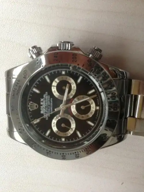 请专业大师们帮我鉴别这只rolex24--1992手表是否是真的,万分感谢!