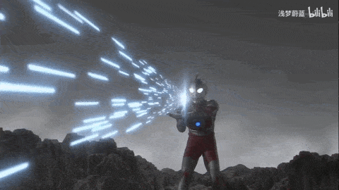 而我们也常常在奥特曼和怪兽的打斗中,看到无数的光波和光影特效,奥迷