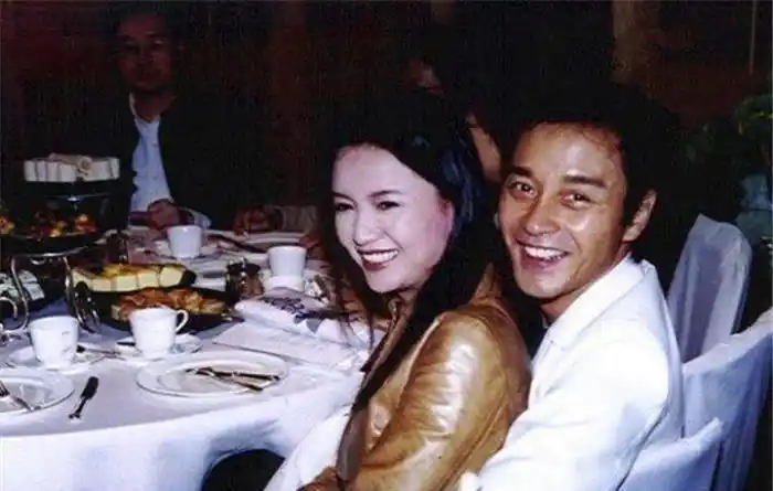 人间神仙眷侣中,张国荣与唐鹤德必须得有名字