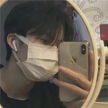 气质有范的很好看的男生头像