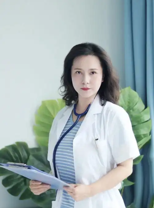 《雍正王朝》全剧最美郑春华,扮演者武晔不光长得漂亮身材也好辣