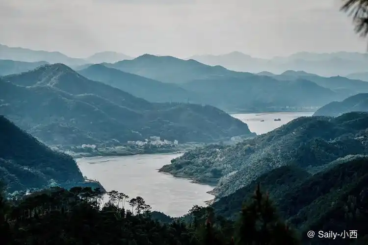 肇庆市德庆县香山公园