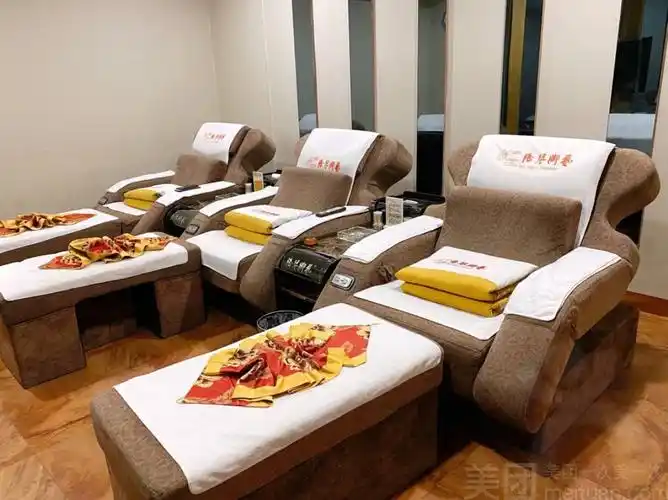 陆琴脚艺天长店