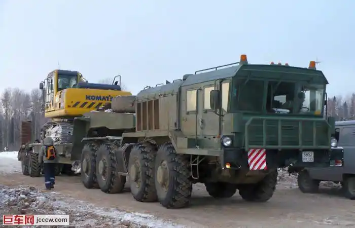 苏维埃八轮怪物——maz-537重型卡车 - 老车 -巨车网