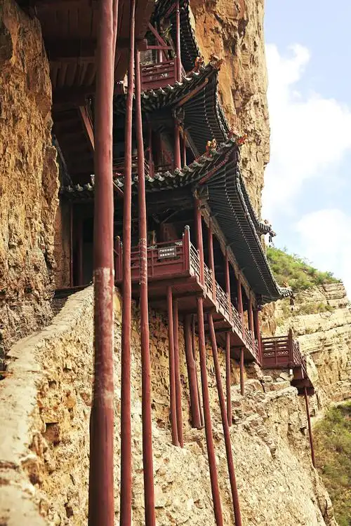 山西大同浑源县的悬空寺建在悬崖之上的寺庙多图