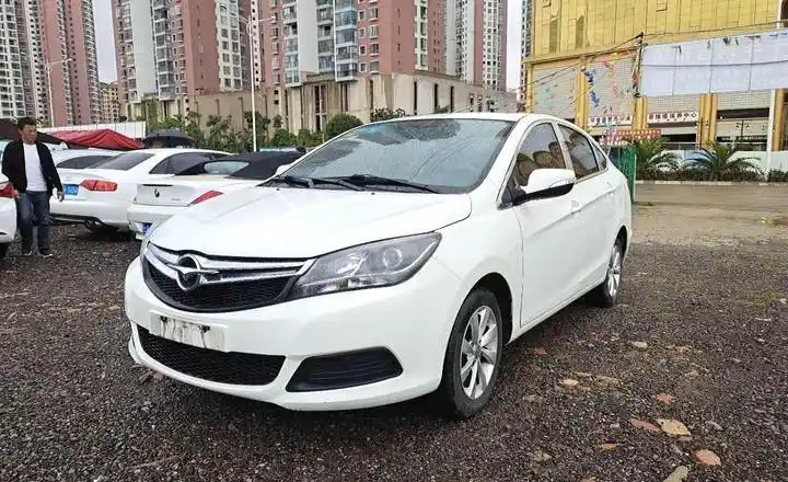 海马m3 2015款 1.5 手动 豪华型