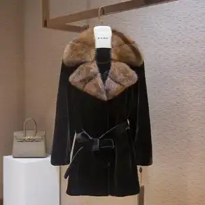 2023新高奢气质进口俄罗斯紫貂领水貂皮草外套女整貂短款貂绒大衣