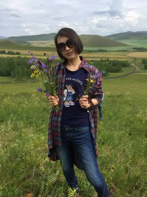 40岁离异女征婚照片(id:1737653)_浙江杭州征婚交友_我主良缘网