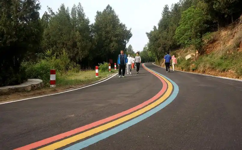 彩虹步道走出健康