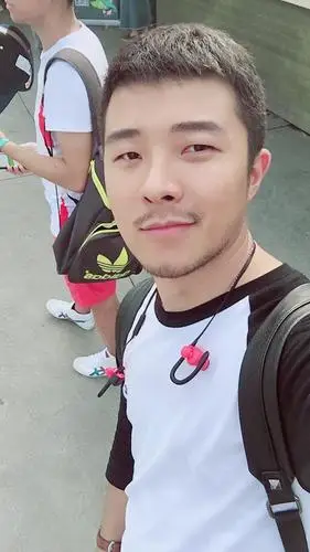 坐标武汉,征男友一枚(有本人照片!照片!