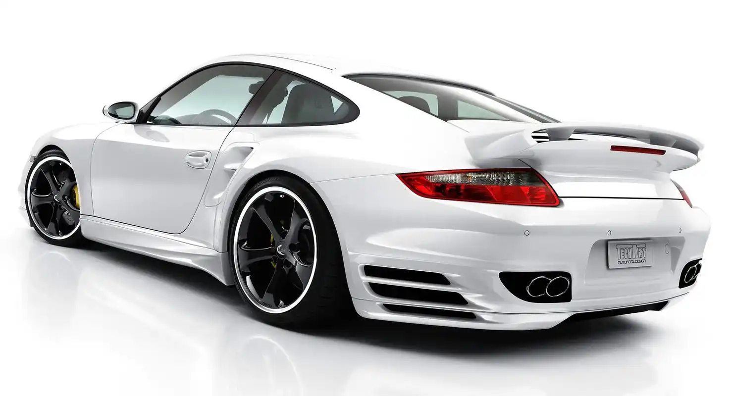 高清晰白色保时捷911汽车尾部侧面壁纸