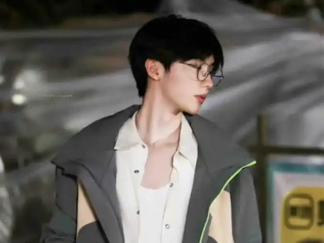 【马嘉祺】眼镜杀 戴眼镜的马哥yyds