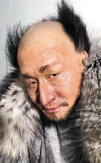 智取威虎山中座山雕座下的八大金刚是谁各自有什么特点