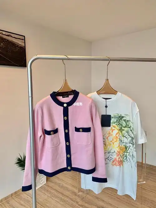 chanel|早春穿搭|针织开衫_香奈儿怎么样_针织开衫_针织衫_春季穿搭