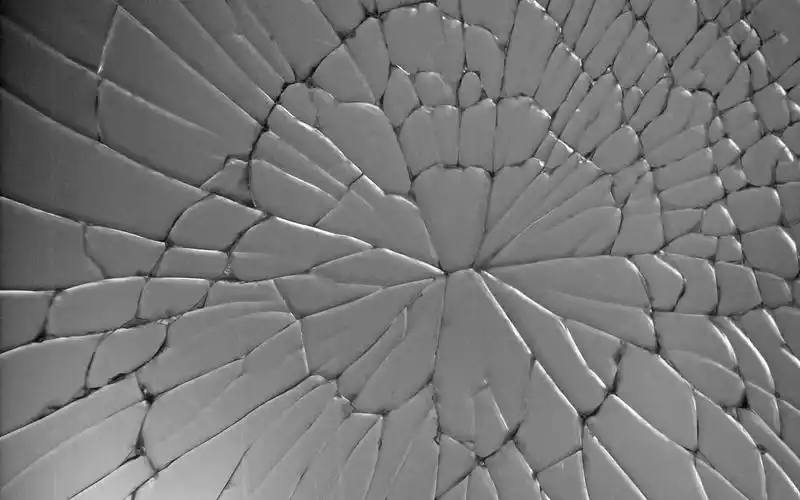 有点奇怪的碎屏素材图片