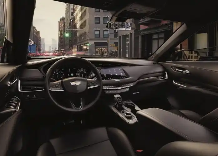 凯迪拉克xt4以全新设计引领新豪华运动风范