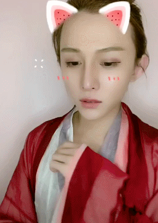 美女撒娇古典自拍gif动图_动态图_表情包下载_soogif