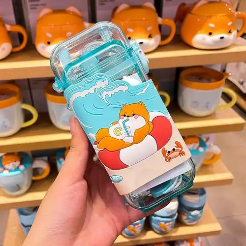 miniso名创优品吸管杯萌冲浪方形背带tritan水杯杯子吸管杯