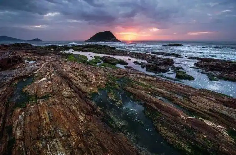 黑排角沙滩旅行推荐