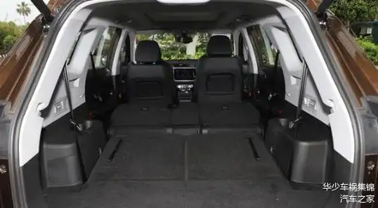 10万以内选哪款suv奇瑞瑞虎可还行后排放倒就是一张床