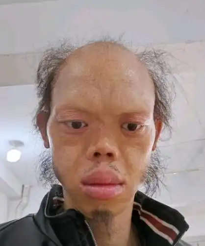 "妖魔专业户"李平安:娶得美娇妻,被称为最成功的"癞蛤蟆"