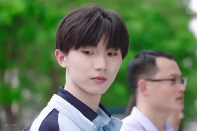 马嘉祺郑州47中宣传片