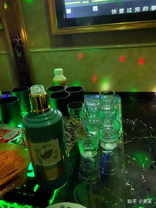 为什么ktv没人喝白酒