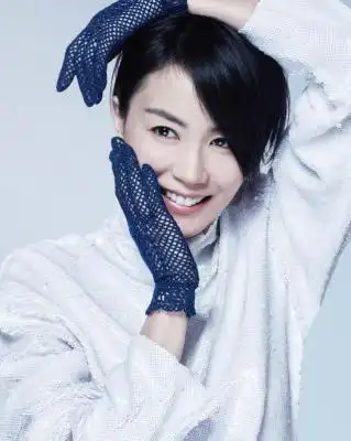 歌手王菲个人资料-沧桑王菲:两次离婚,我对两个女儿有愧疚