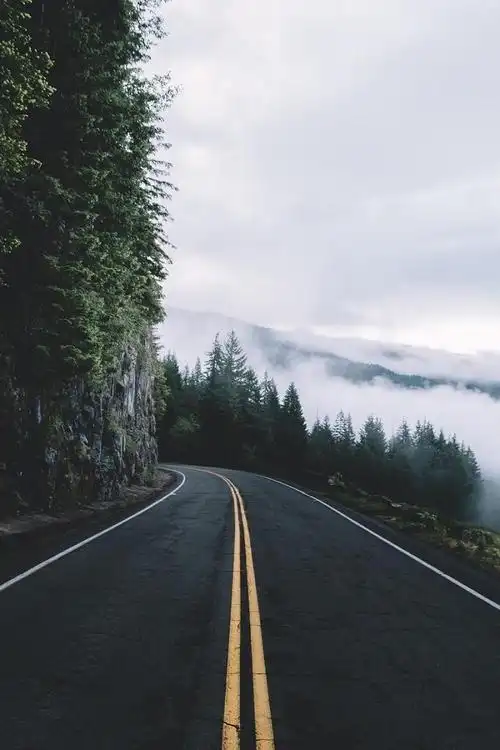 旅行在路上 | 摄影师elliot hawkey