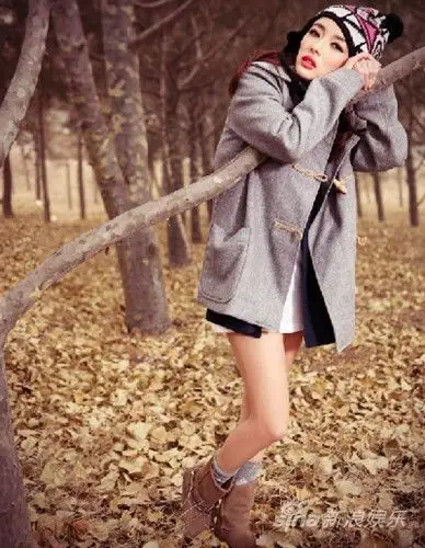 《青瓷》开播 叶倩云王志文情感微妙