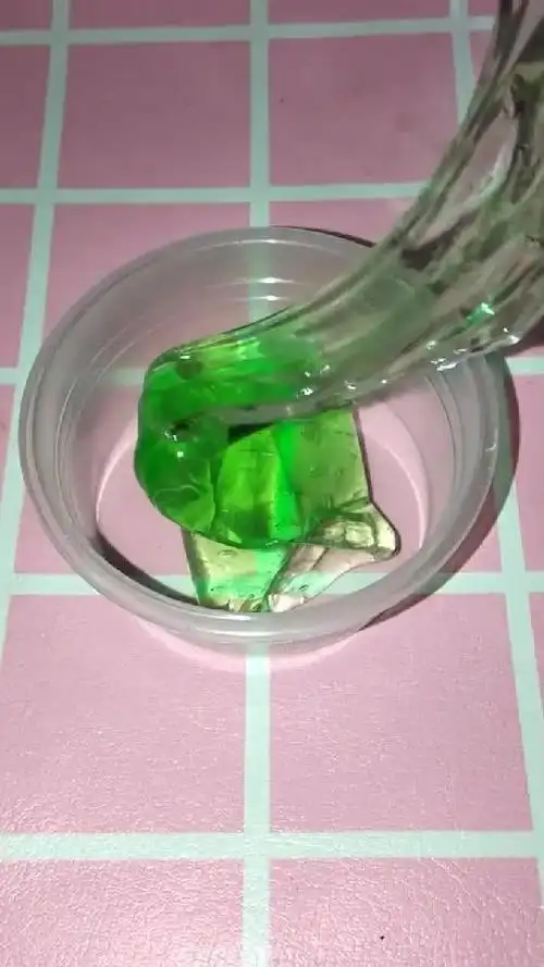 用洗洁精牙膏沐浴露做无硼砂胶水水晶泥教程-母婴亲子视频-搜狐视频