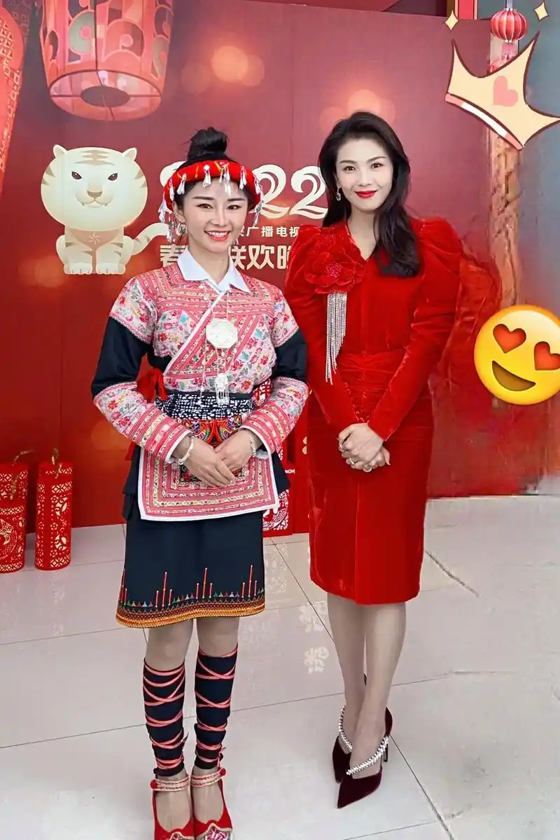 2022央视春晚 明星合影大集合😜.#央视跨年晚会#刘涛 - 抖音