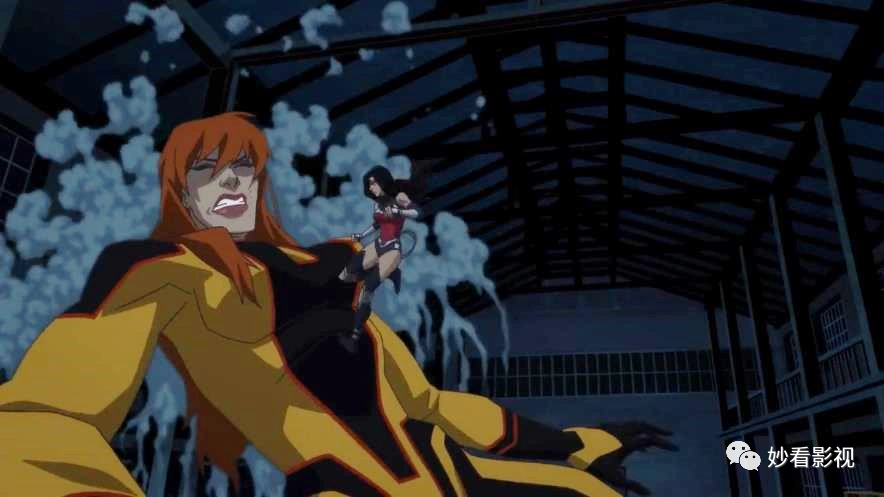 巨化女可以在几秒钟内从常人大小增长到数百英尺高,力量和耐力随着体