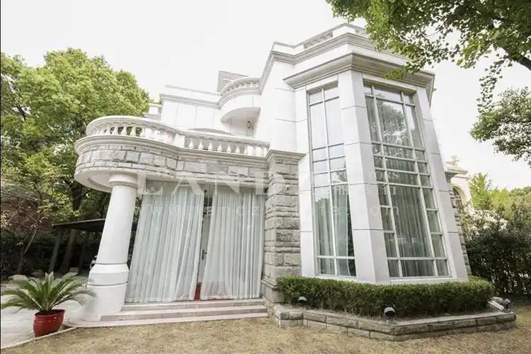 汤臣高尔夫别墅