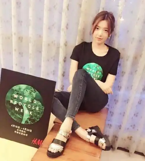 郭雪芙鬼鬼微博事件回顾郭雪芙被指心机重炒绯闻