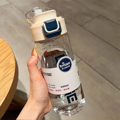 夏季日天tritan运动水杯高颜值女生大容量茶水分离随手杯
