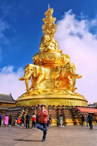 2019月9月四川峨眉山金顶四方十面佛