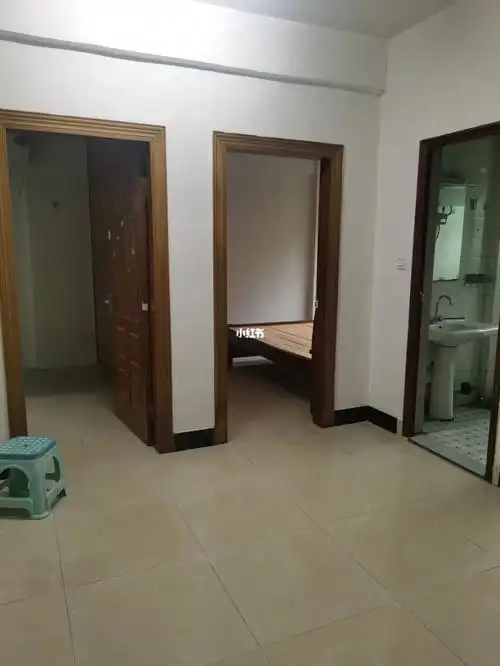 一家四口40平的两室一厅