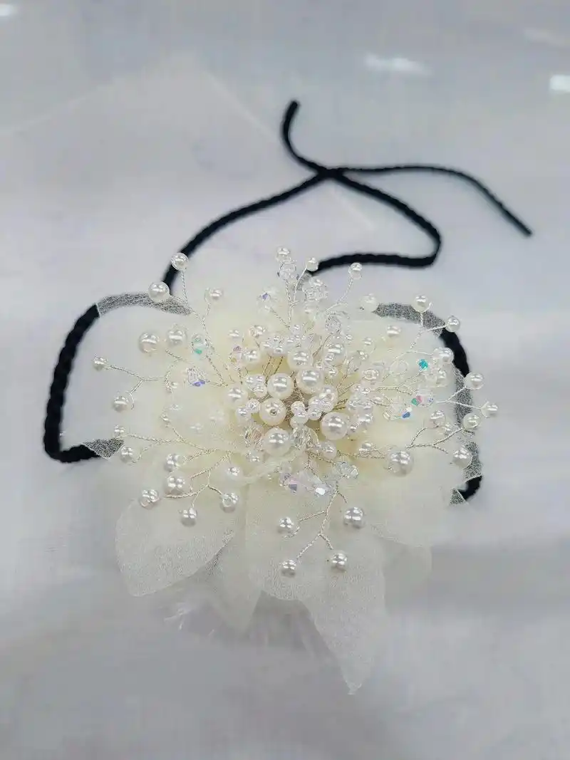 纯手工制作#朝鲜族传统服饰 #韩服头饰#民族服饰 #宫廷发 - 抖音