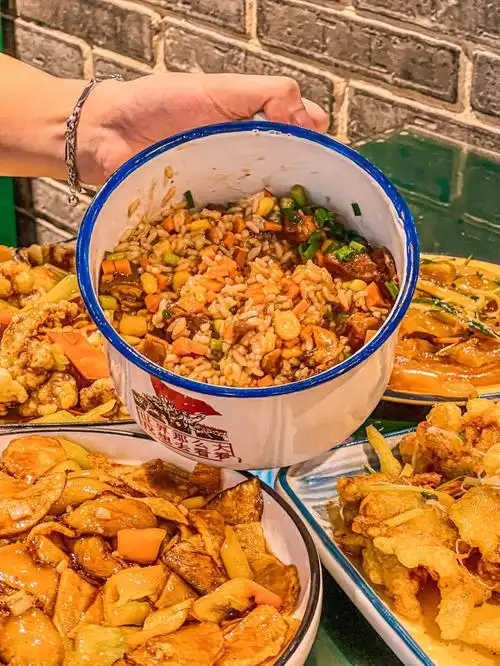 怒推全郑州坠好吃的东北菜05茶缸饭绝啦