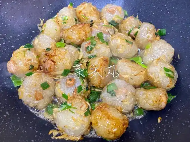 "菜头丸 " 口感清甜软糯,美味诱惑6015