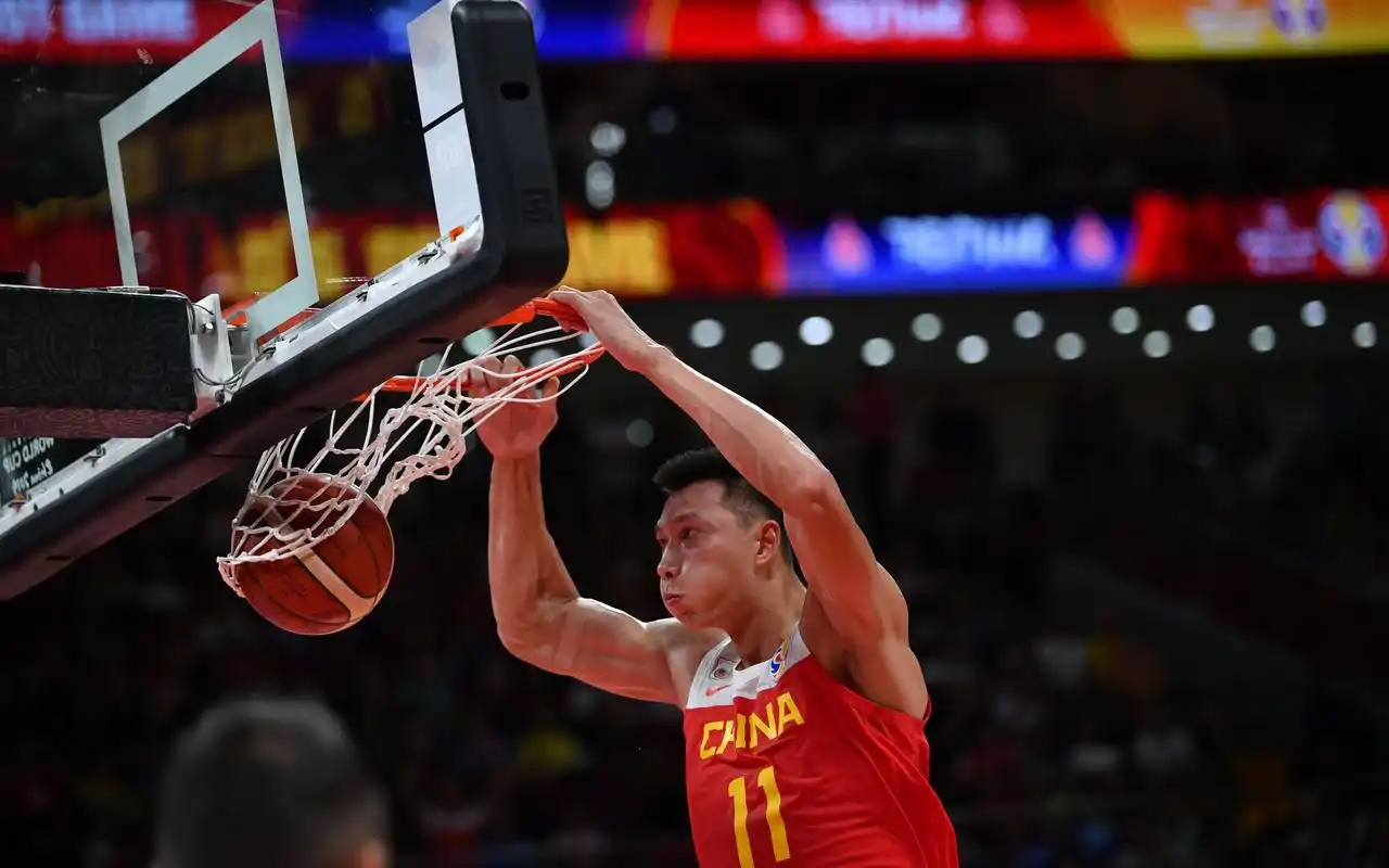 首战三分球10中1中国男篮对波兰要怎么打