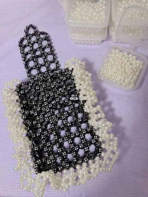 这个串珠包太哇塞啦!发出心动的90