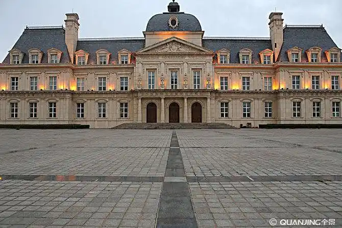 现代欧式建筑城堡酒店