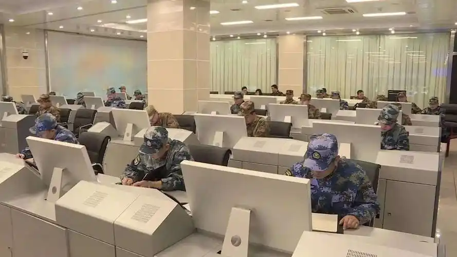 [改革强军一年间]书写时代大考合格答卷 走好改革强军新长征