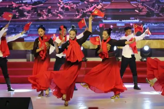 祝建党100年 西藏举办形式多样的庆祝活动